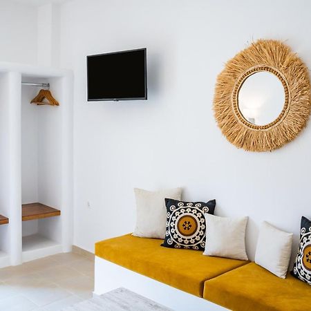 Anemos Guest Apts Karpathos Town  Exterior photo