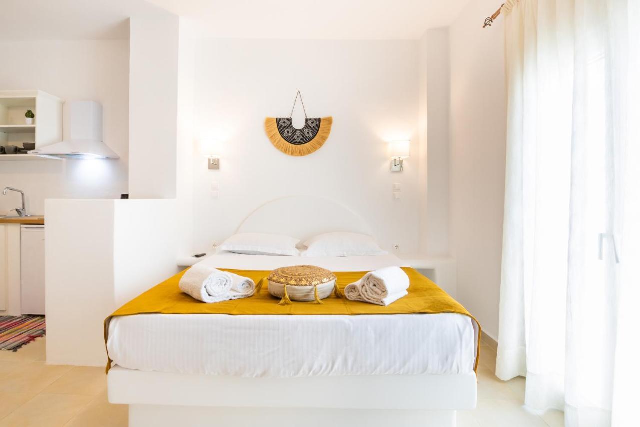 Anemos Guest Apts Karpathos Town  Exterior photo